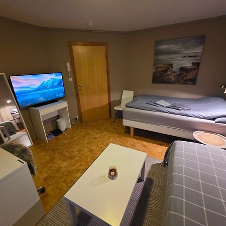 Rom Sentralt I Sogndal Hostel Екстериор снимка