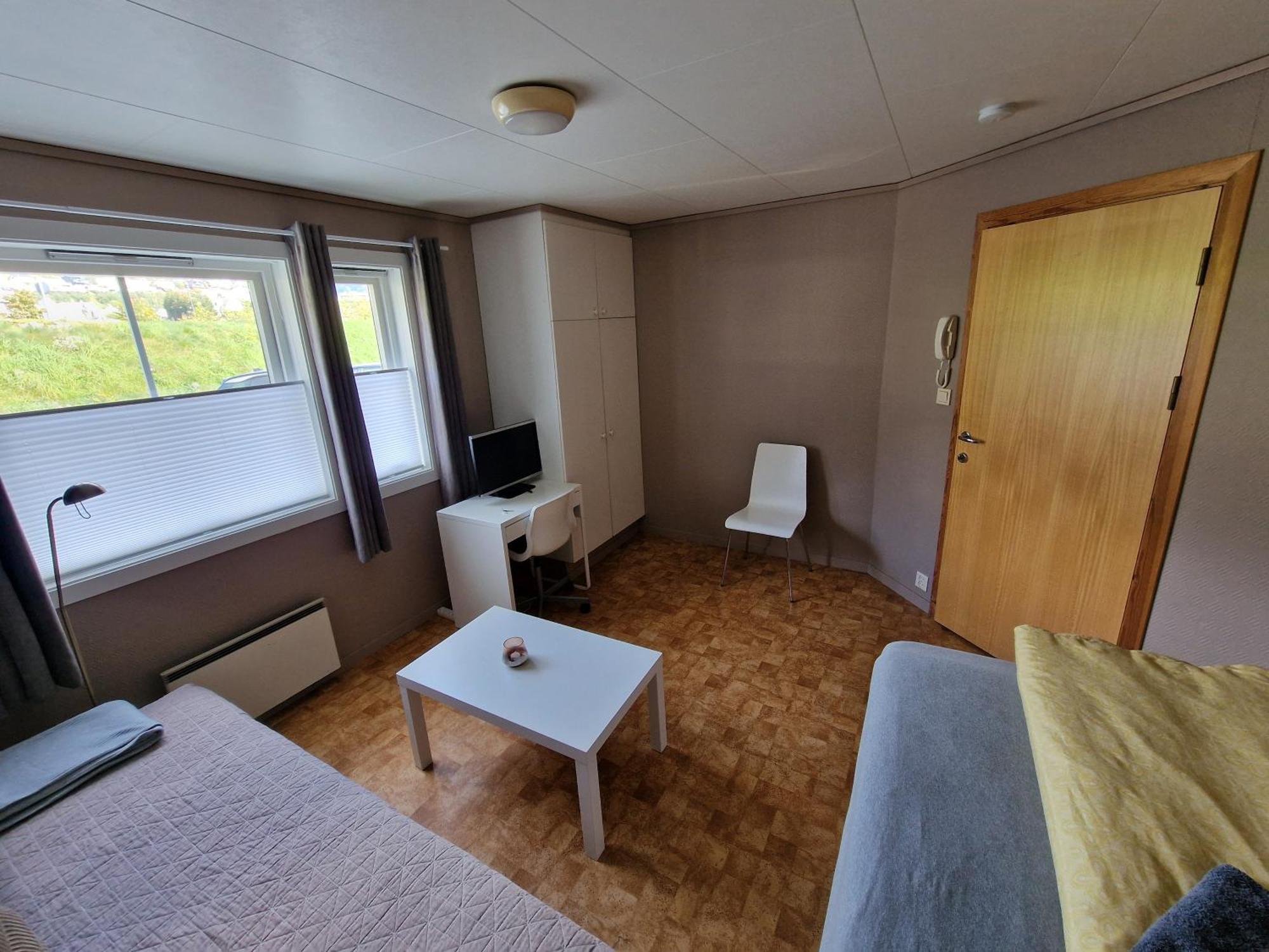 Rom Sentralt I Sogndal Hostel Екстериор снимка